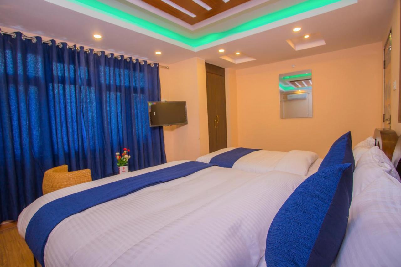 Oyo Hotel Antique Kutty Catmandu Exterior foto